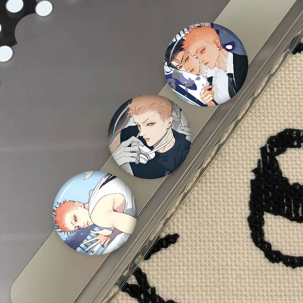 19 Days BL Anime Neue Broschen – Gaming Console Buttons Bewertung und Preis